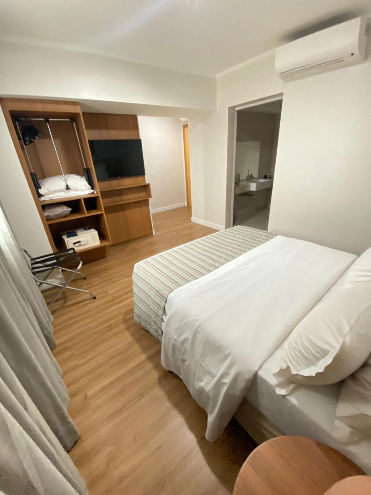 Oitis Hotel Goiânia Zewnętrze zdjęcie