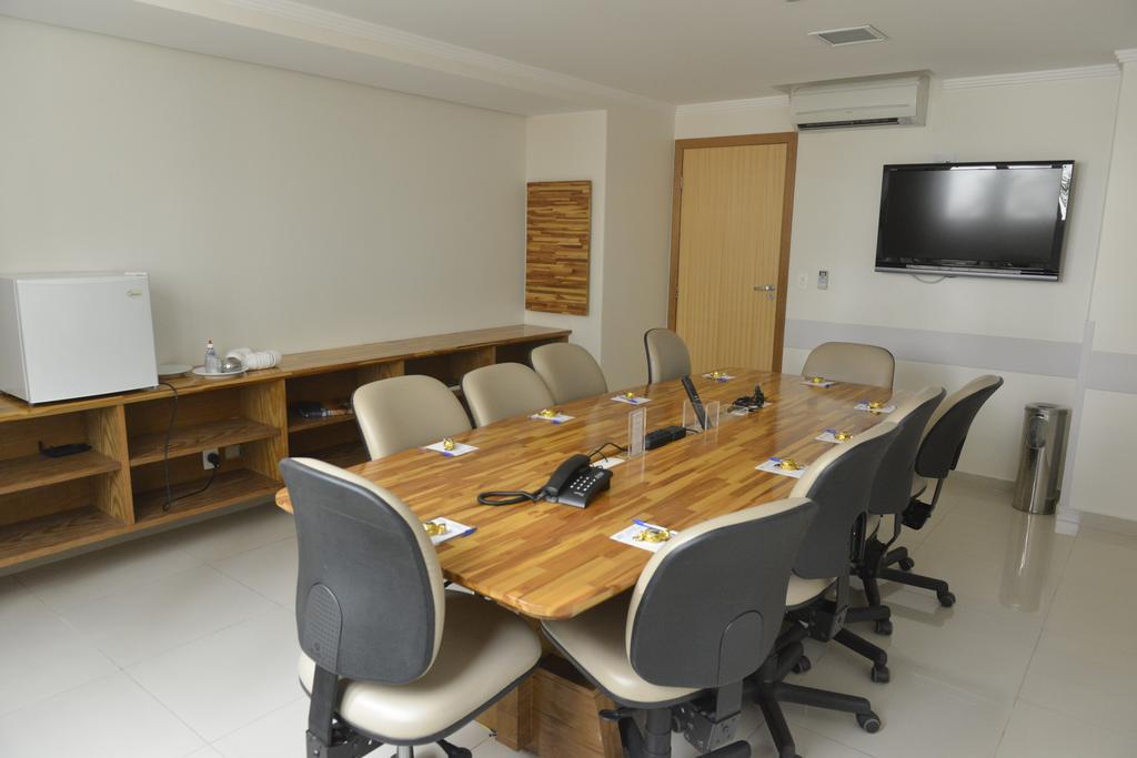 Oitis Hotel Goiânia Zewnętrze zdjęcie