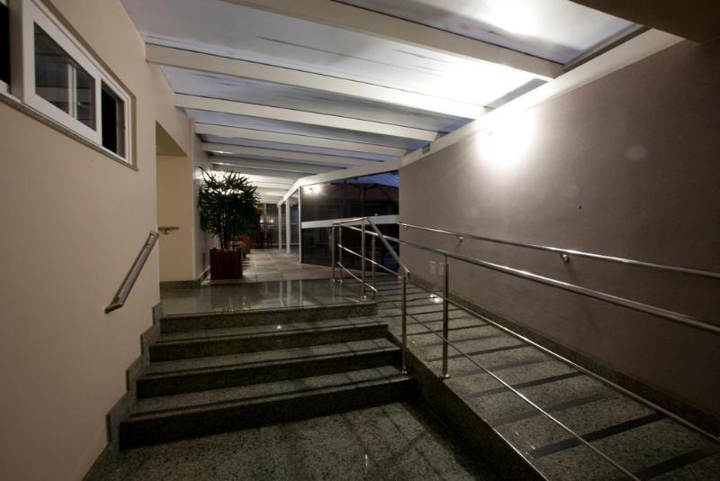 Oitis Hotel Goiânia Zewnętrze zdjęcie